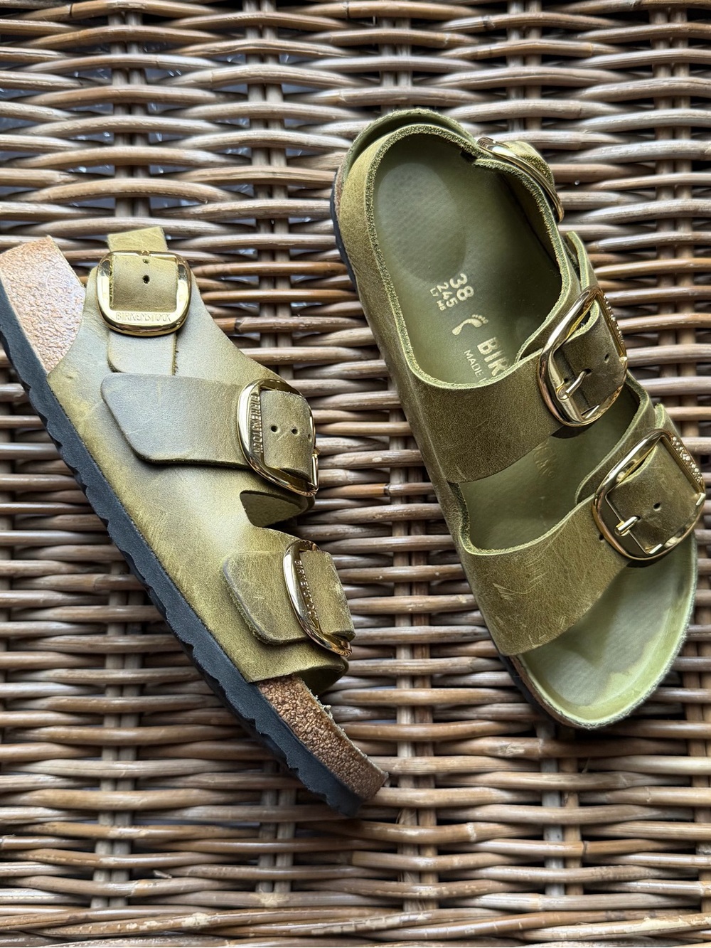 Birkenstock Milano Big Buckle Women’s Size 7 US 38 Olive Green Slingback Sandals